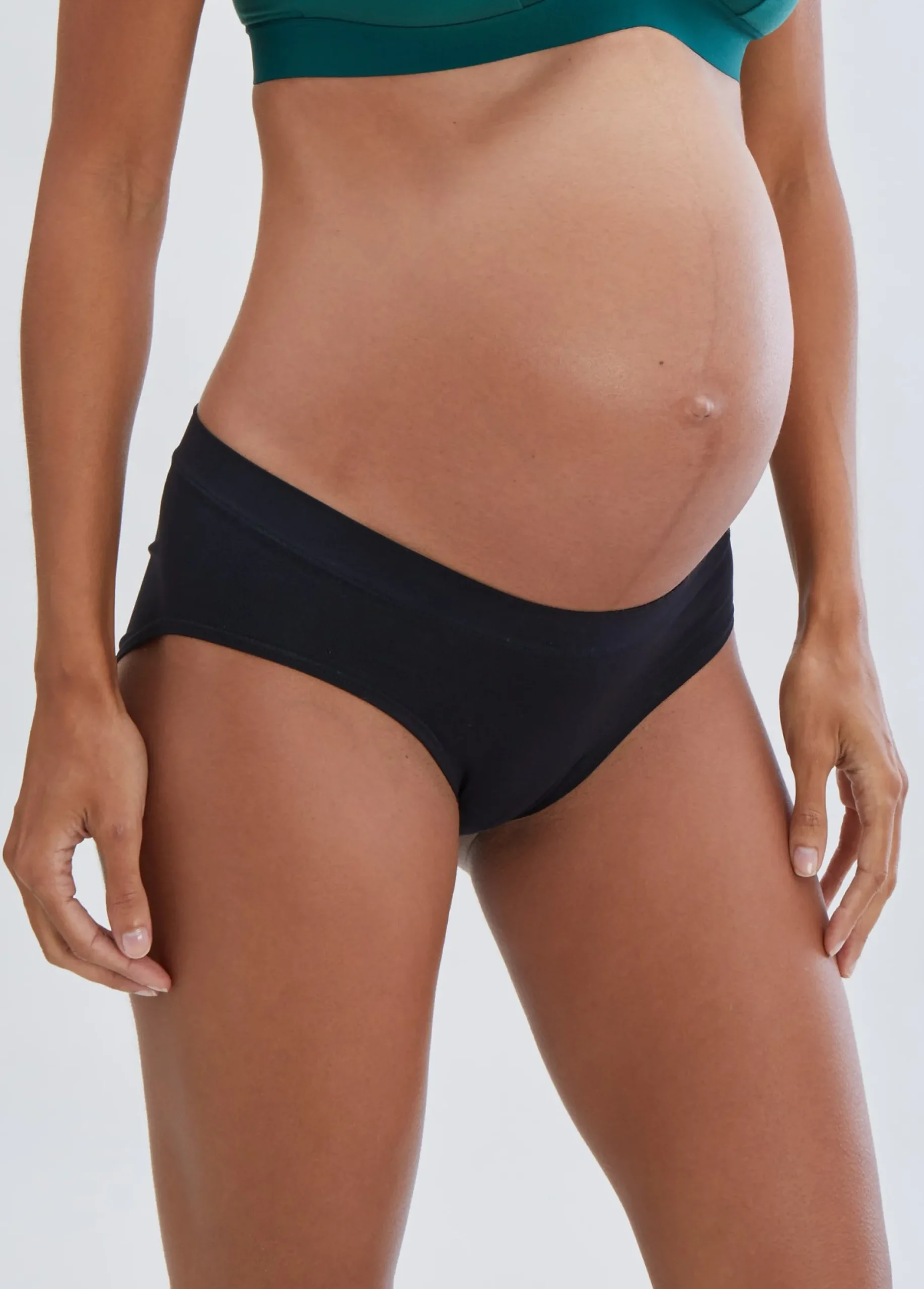 Cooling Seamless Maternity Underwear 3-Pack