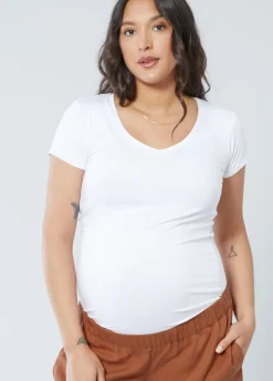Essential V-Neck Maternity Tee