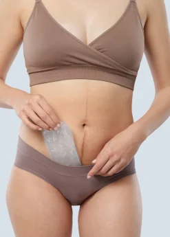 Post Birth Gel Pack by Cool Mom™