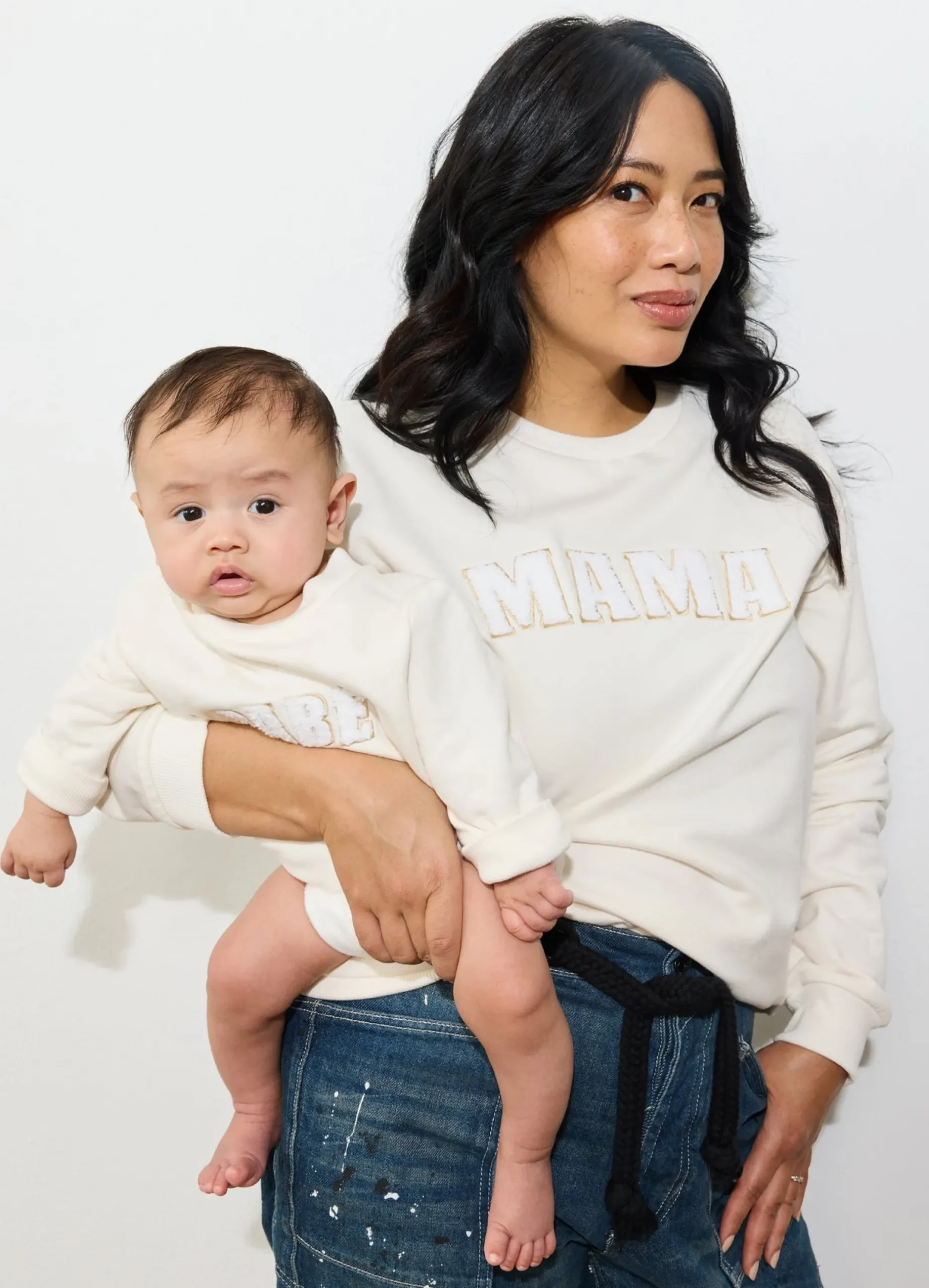 The Mama Maternity + Postpartum Sweatshirt Cream