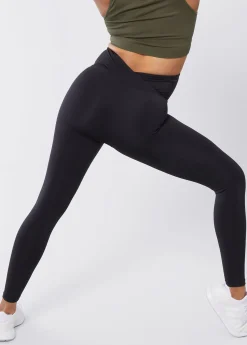 The Performance Maternity Legging