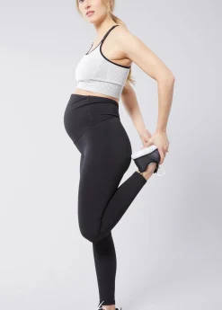The Performance Maternity Legging