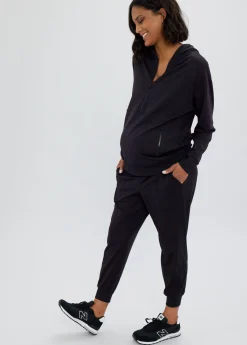 The Ultimate Maternity and Nursing Pullover Black